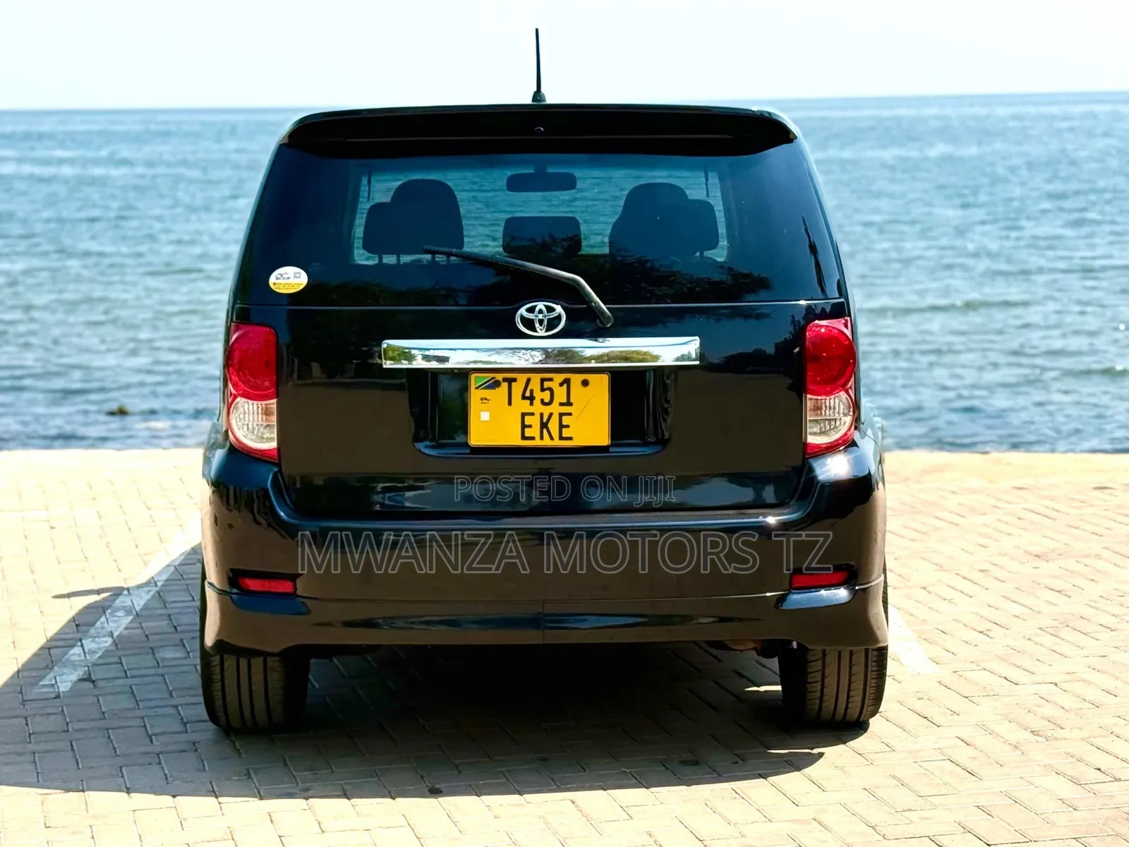 Toyota Corolla Rumion 2008 Matt Black