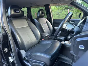Nissan X-Trail 2012 Black