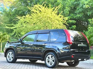 Nissan X-Trail 2012 Black
