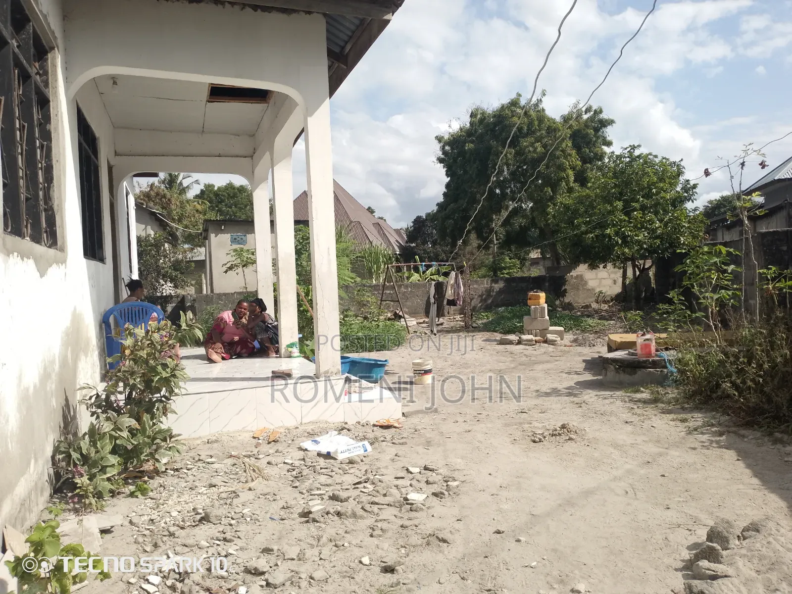 7bdrm Apartment in Tanzania Daresalaam., Ilala for sale