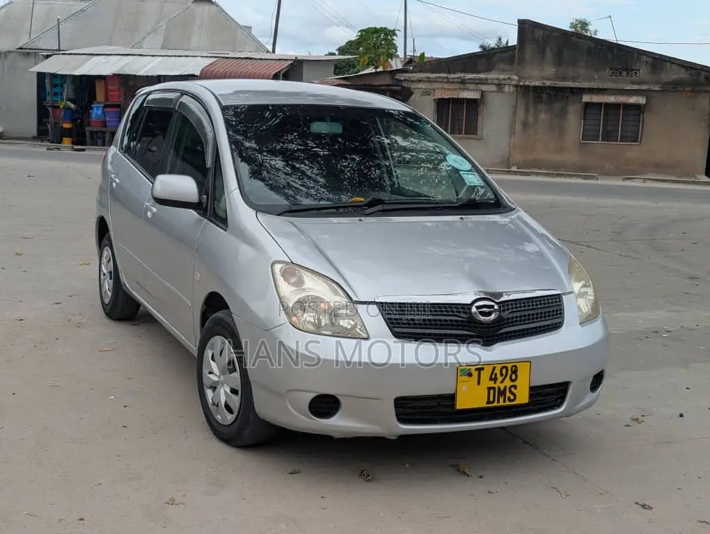 Toyota Corolla Spacio 2004 Silver