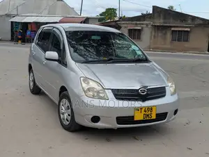 Toyota Corolla Spacio 2004 Silver