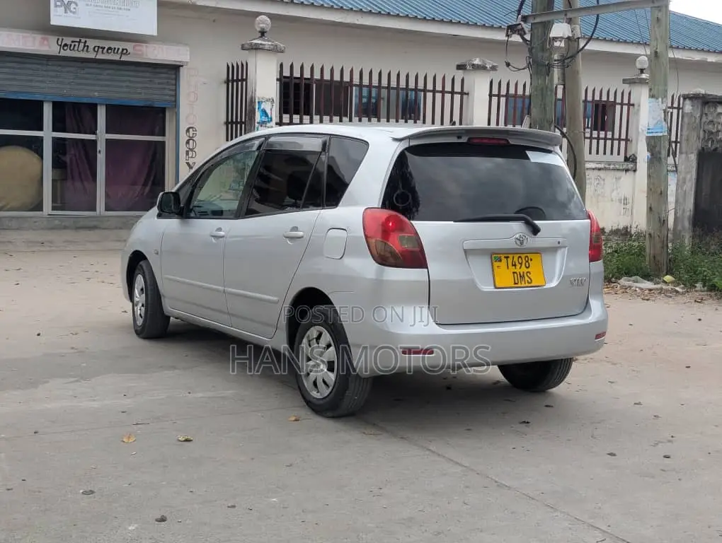 Toyota Corolla Spacio 2004 Silver