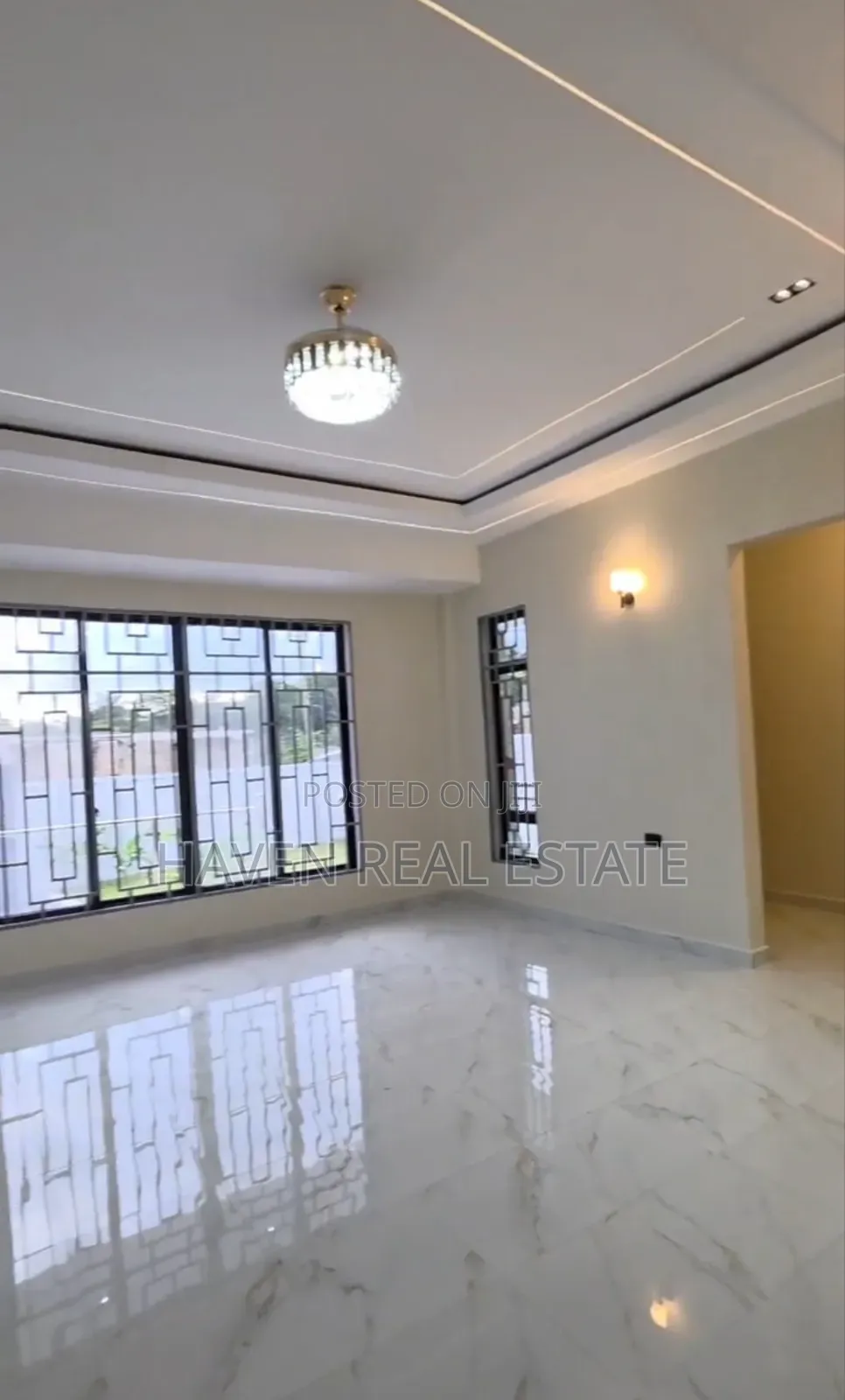 3bdrm House in Goba for sale