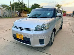 Toyota Corolla Rumion 2009 Silver