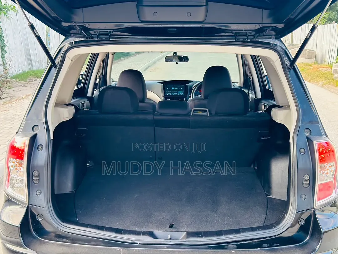 Subaru Forester 2010 Black