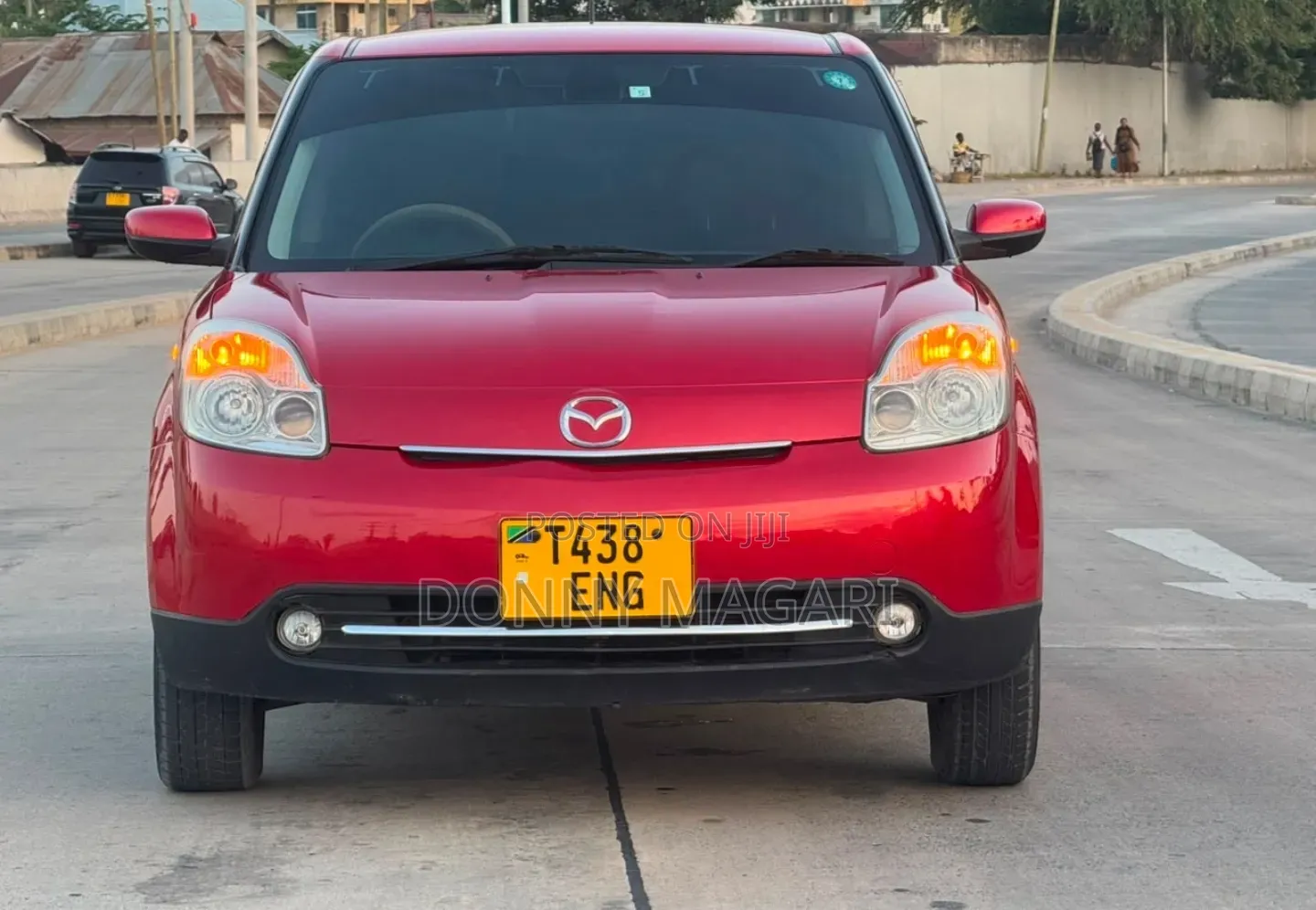 Mazda Verisa 2010 Red