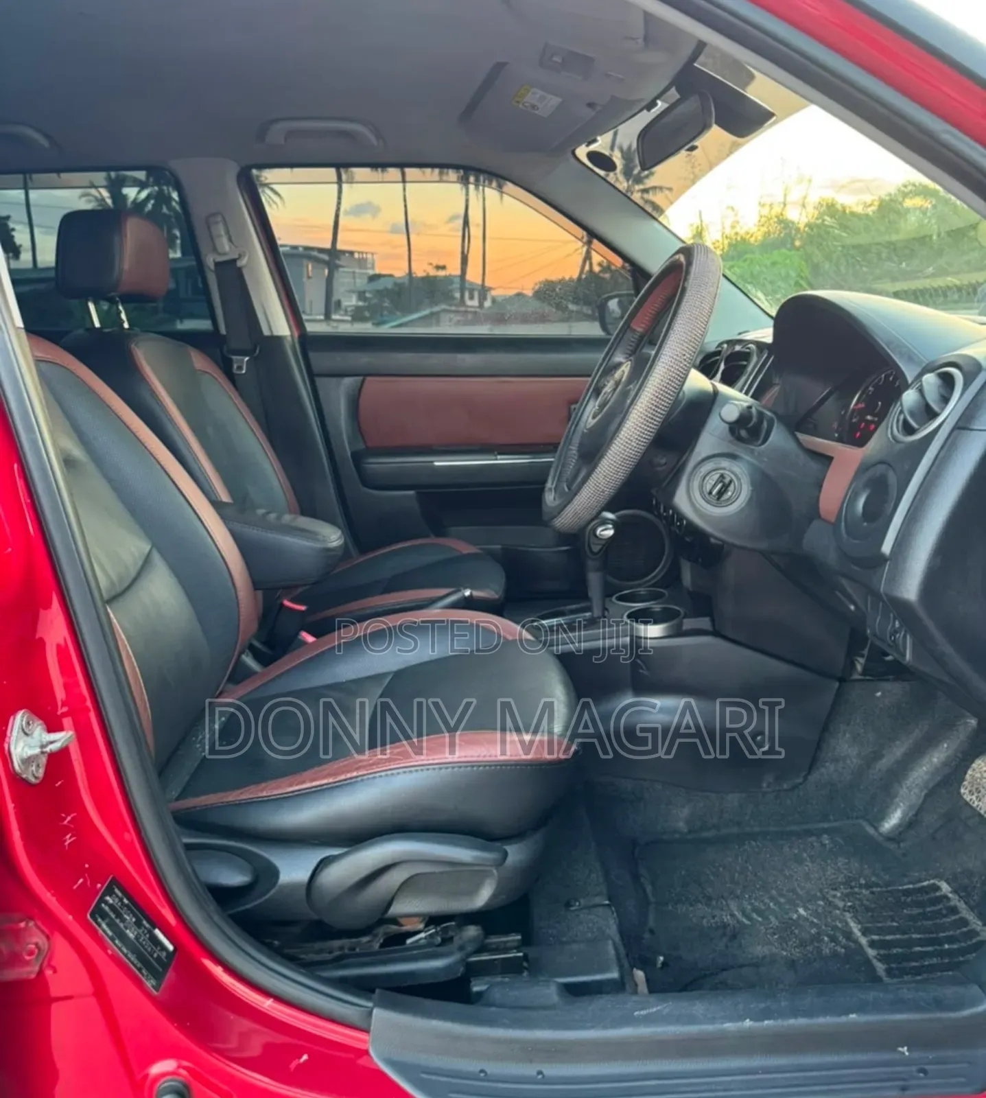 Mazda Verisa 2010 Red