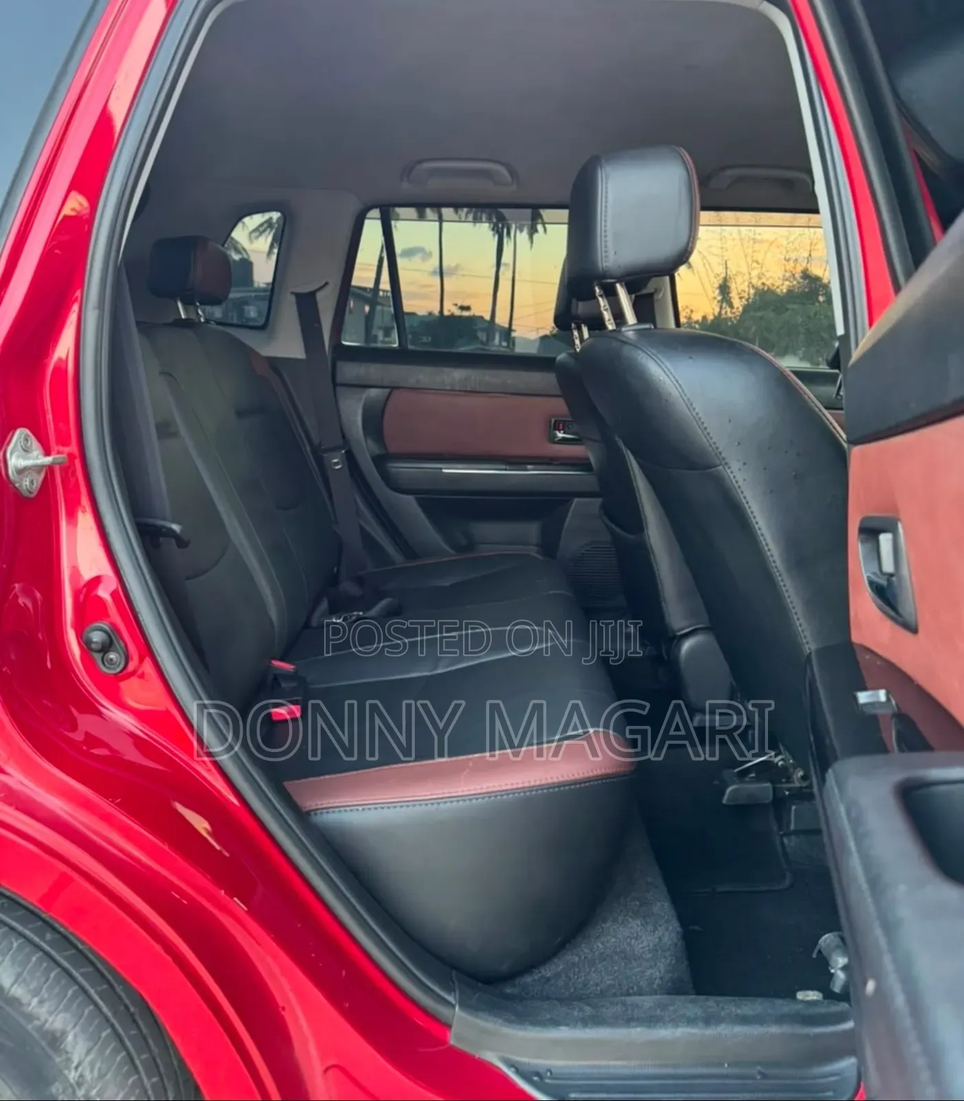 Mazda Verisa 2010 Red