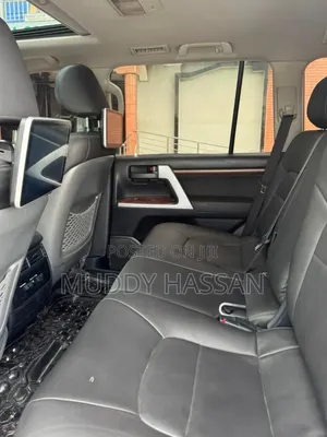 Toyota Land Cruiser 2011 Black