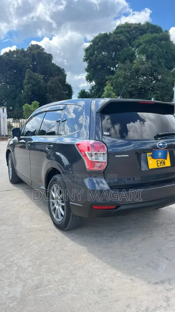 Subaru Forester 2013 Black