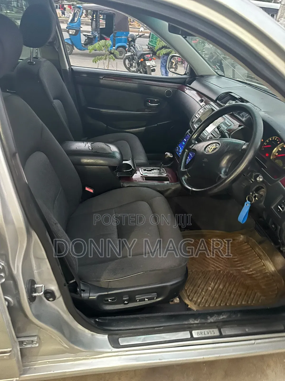 Toyota Brevis 2004 Silver