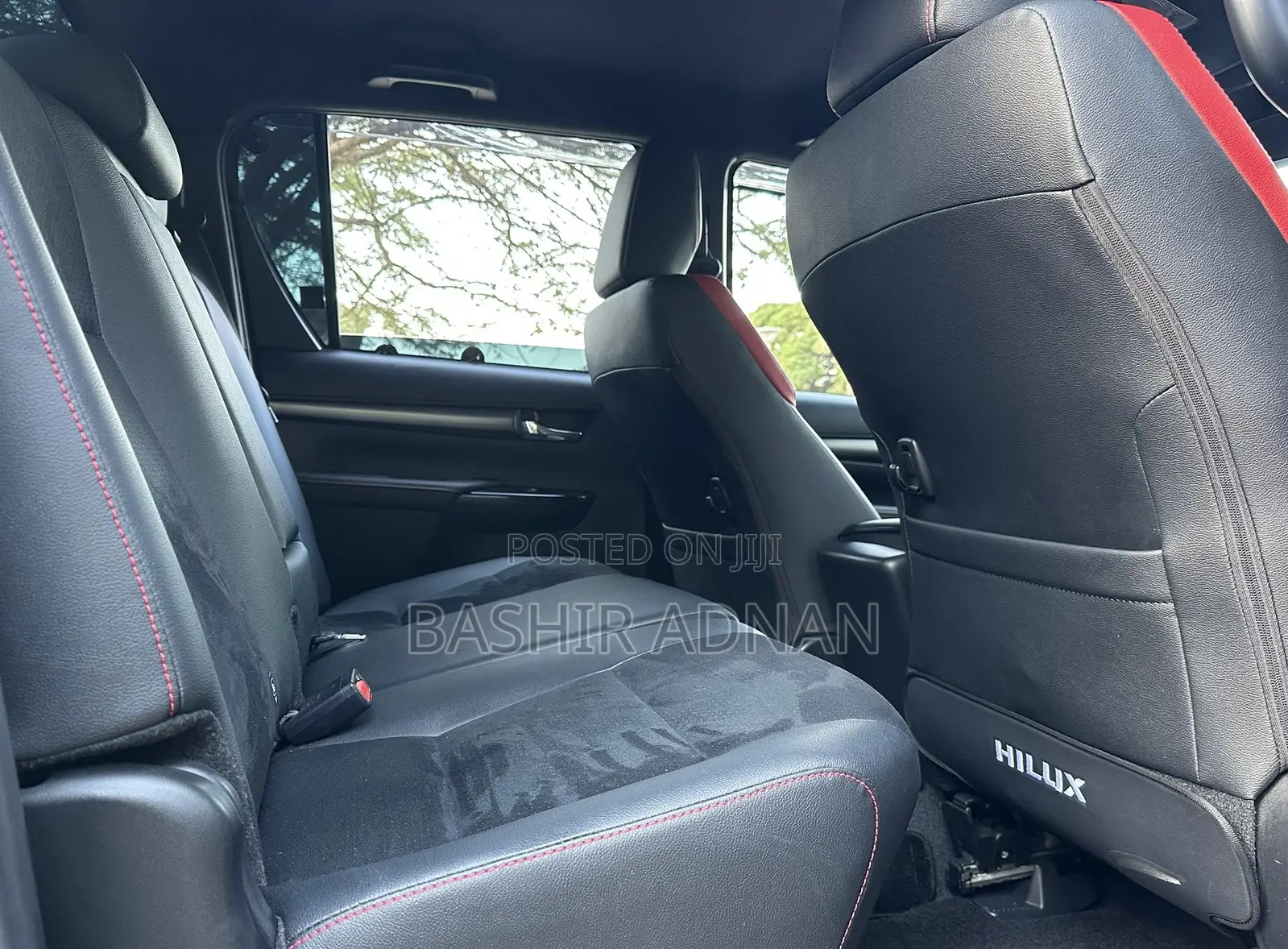 Toyota Hilux 2024 Black