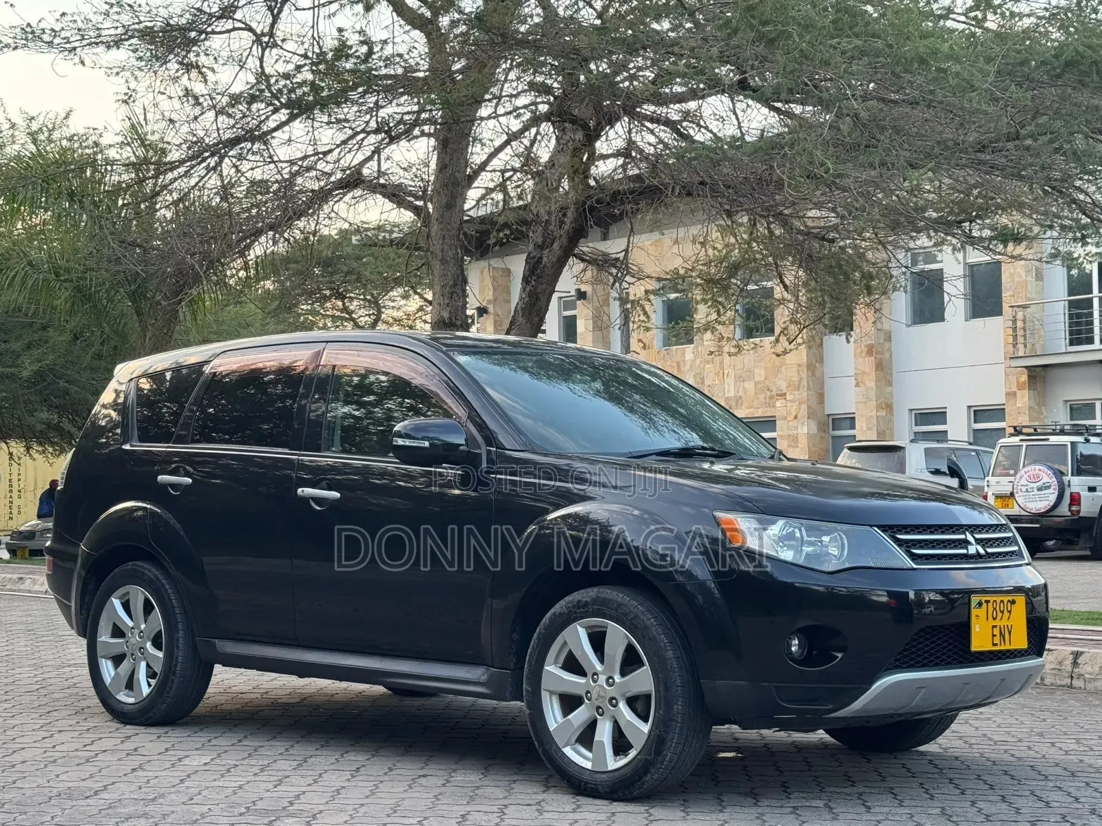Mitsubishi Outlander 2010 Black