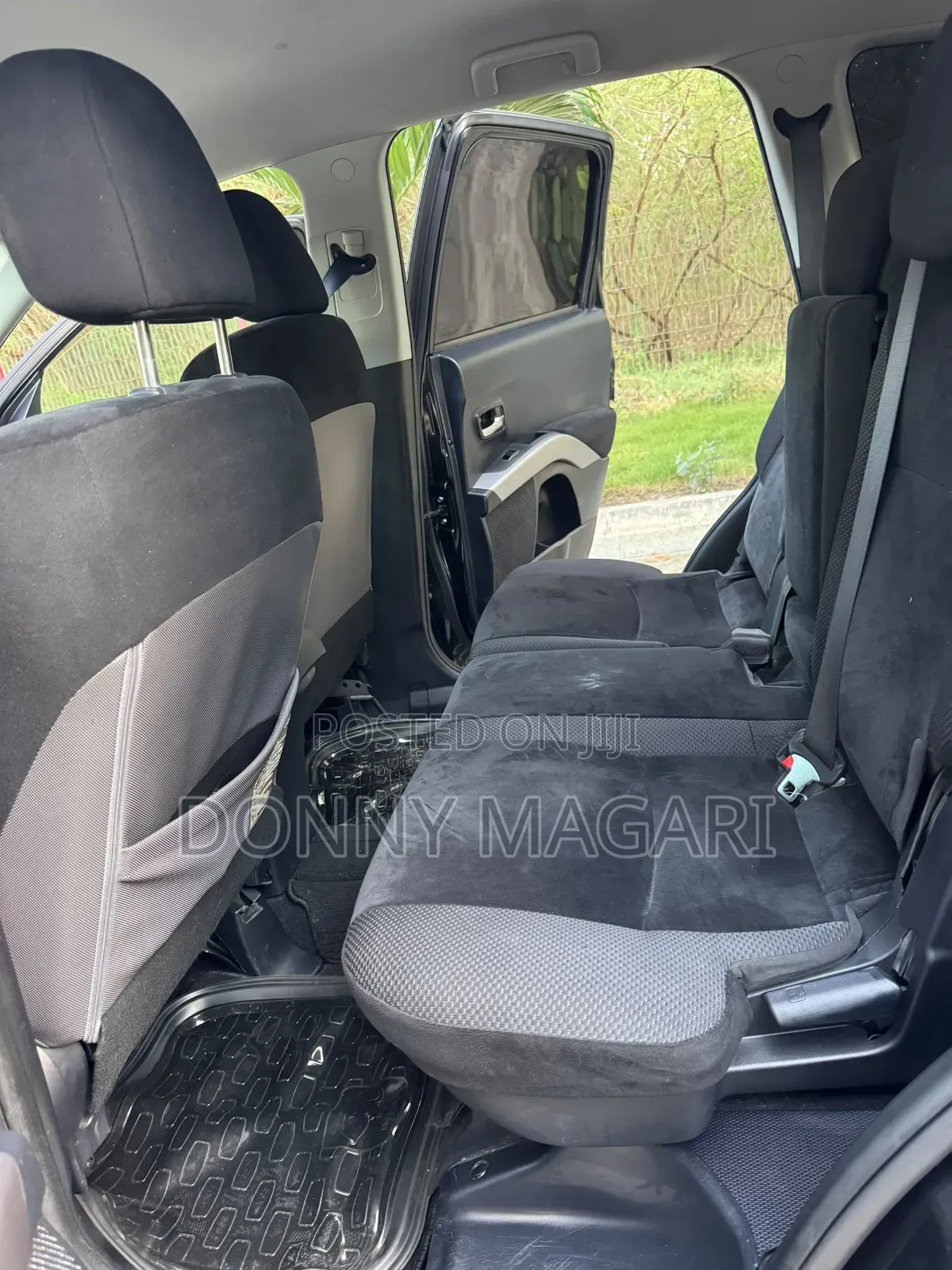 Mitsubishi Outlander 2010 Black