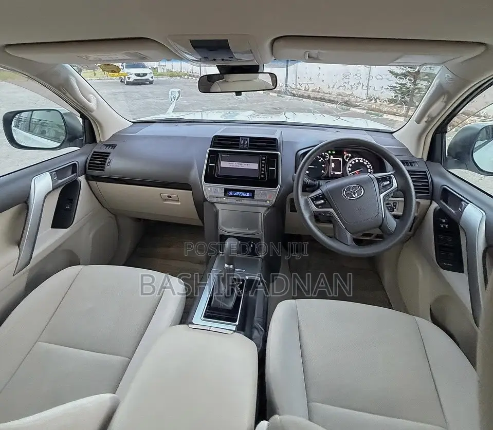 Toyota Land Cruiser Prado 2.8 2020 White