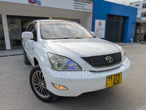 Toyota Harrier 2005 White