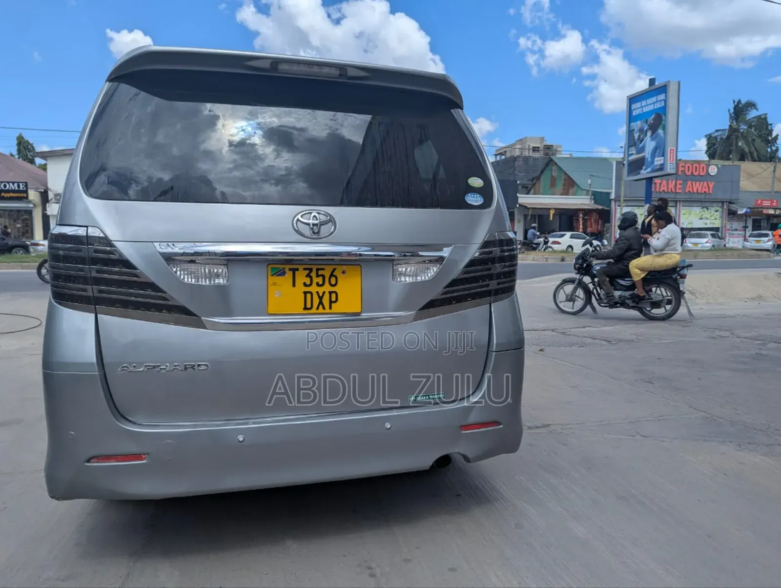 Toyota Alphard 2010 Silver