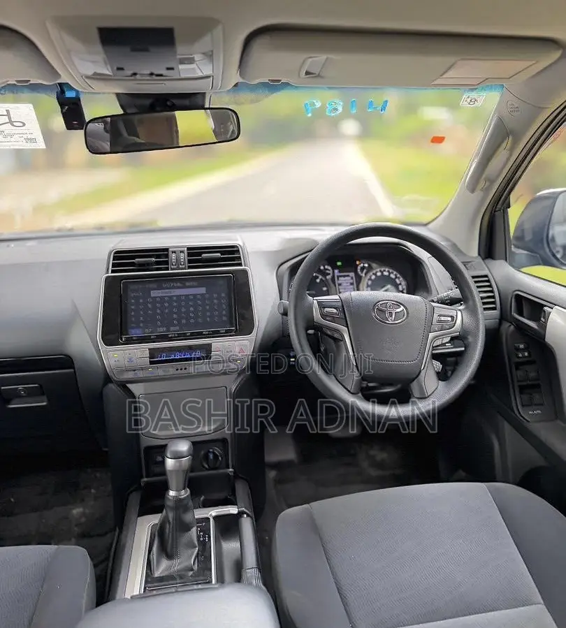 Toyota Land Cruiser Prado 2.8 2019 Black