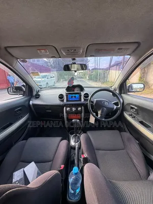 Toyota IST 2004 Black