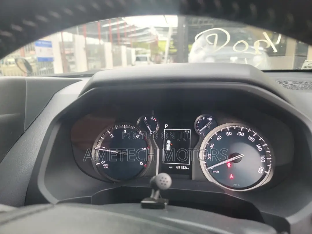 Toyota Land Cruiser Prado 2021 Black