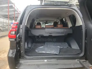 Toyota Land Cruiser Prado 2021 Black