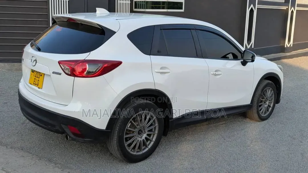 Mazda CX-5 2018 White