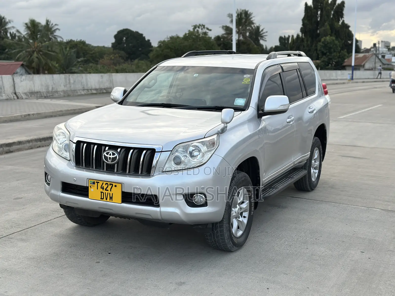 Toyota Land Cruiser Prado 2.7 i 2010 Silver
