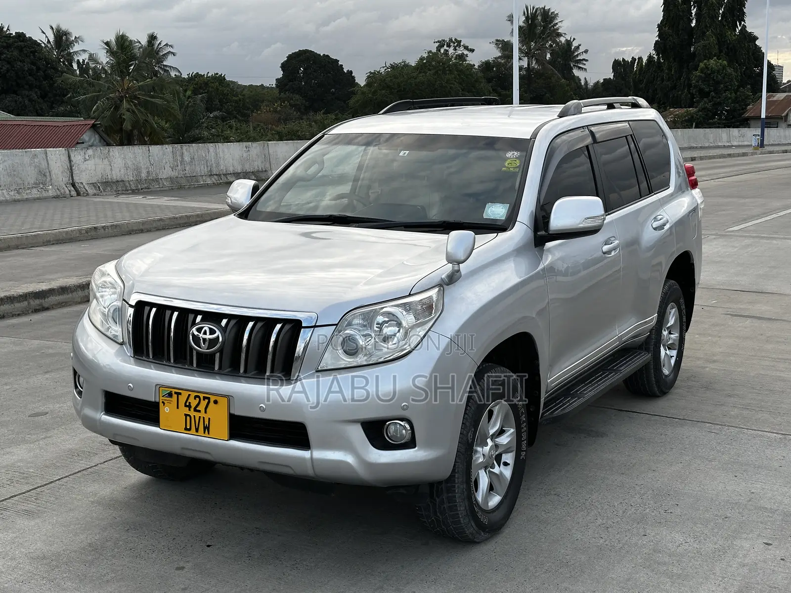 Toyota Land Cruiser Prado 2.7 i 2010 Silver