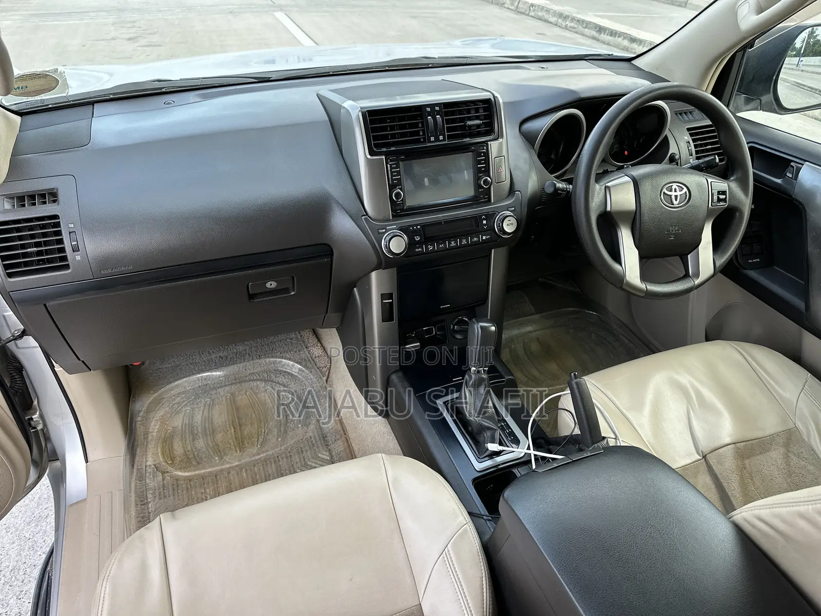 Toyota Land Cruiser Prado 2.7 i 2010 Silver