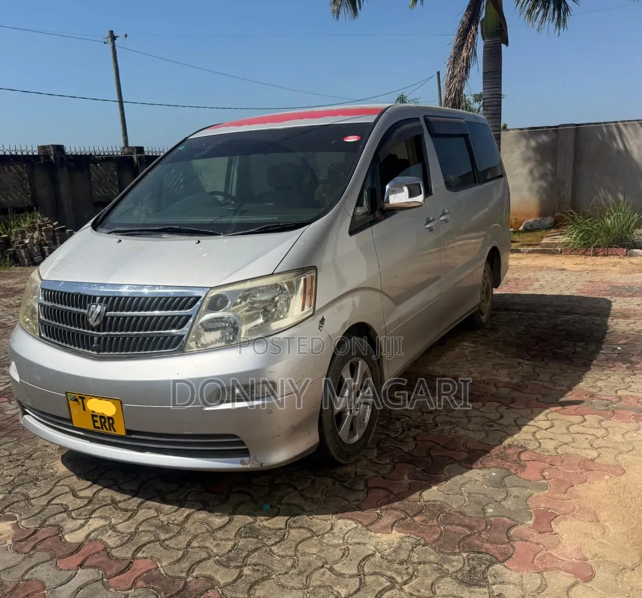 Toyota Alphard 2004 Silver