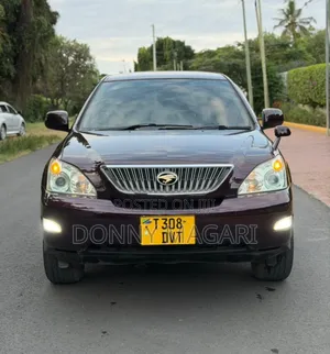 Toyota Harrier 2005 Maroon