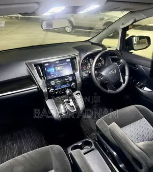Toyota Alphard 2.5 Petrol FWD 2016 Black