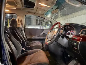 Toyota Vellfire 2009 Blue