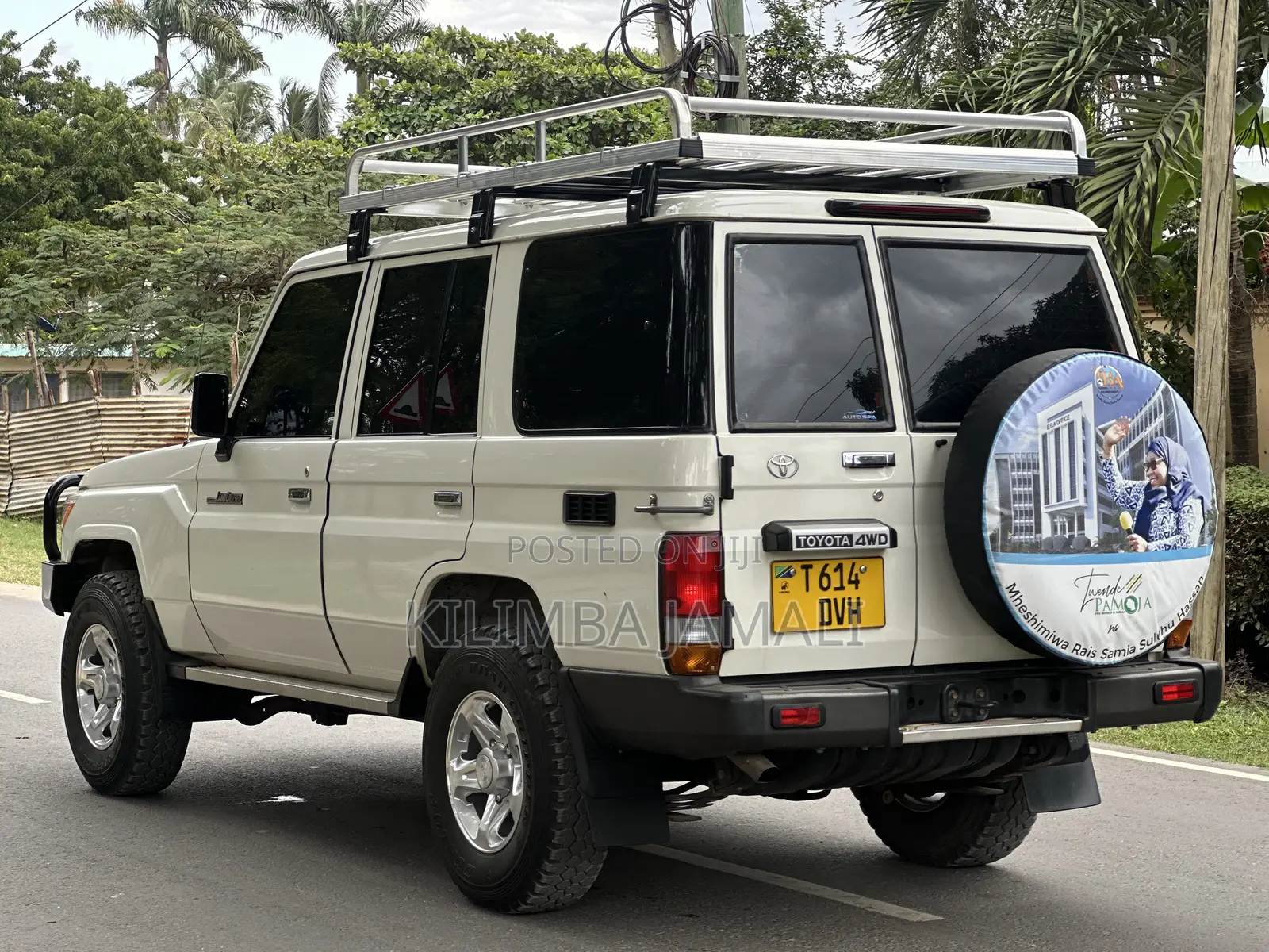 Toyota Land Cruiser 2018 White