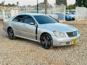 Toyota Crown 2004 Silver