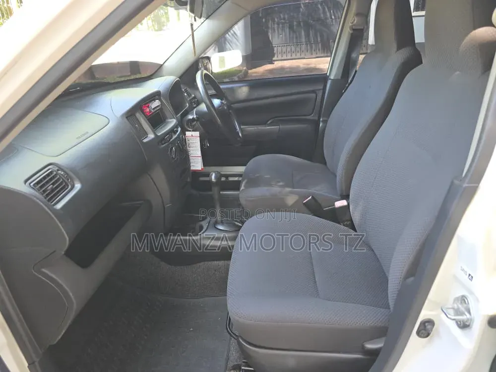 Toyota Probox 2007 White