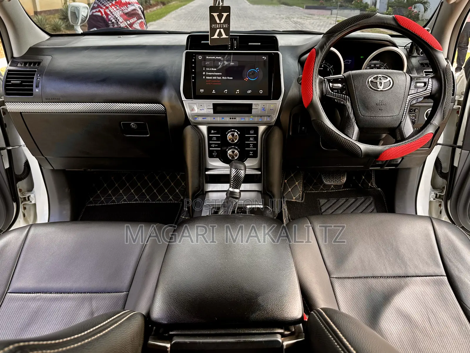 Toyota Land Cruiser Prado 2.7 i 2010 White