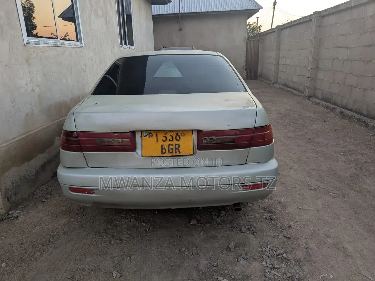 Toyota Corona Premio 1996 Silver