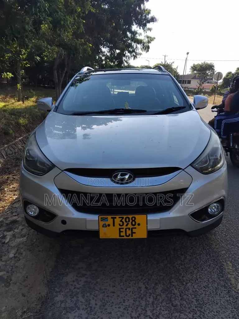 Hyundai Tucson 2014 Silver