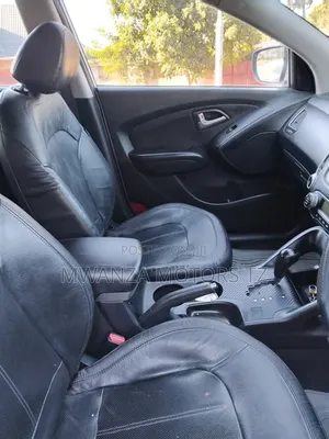 Hyundai Tucson 2014 Silver