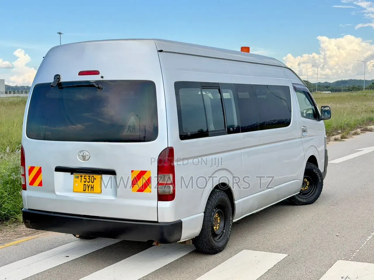 Toyota Grand HiAce 2007 Silver