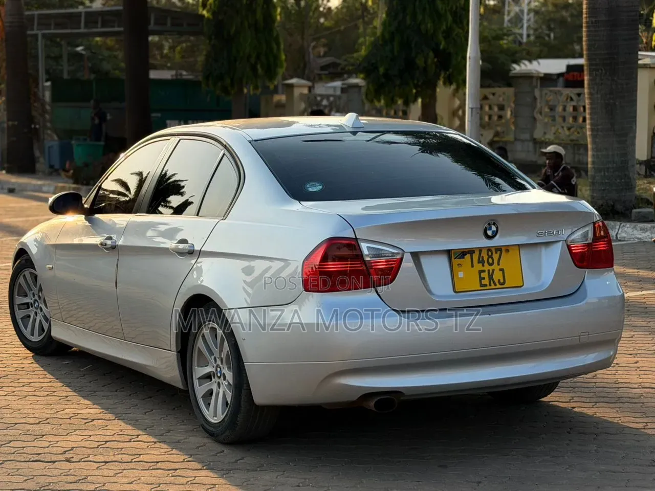 BMW 3 Series 2009 Silver