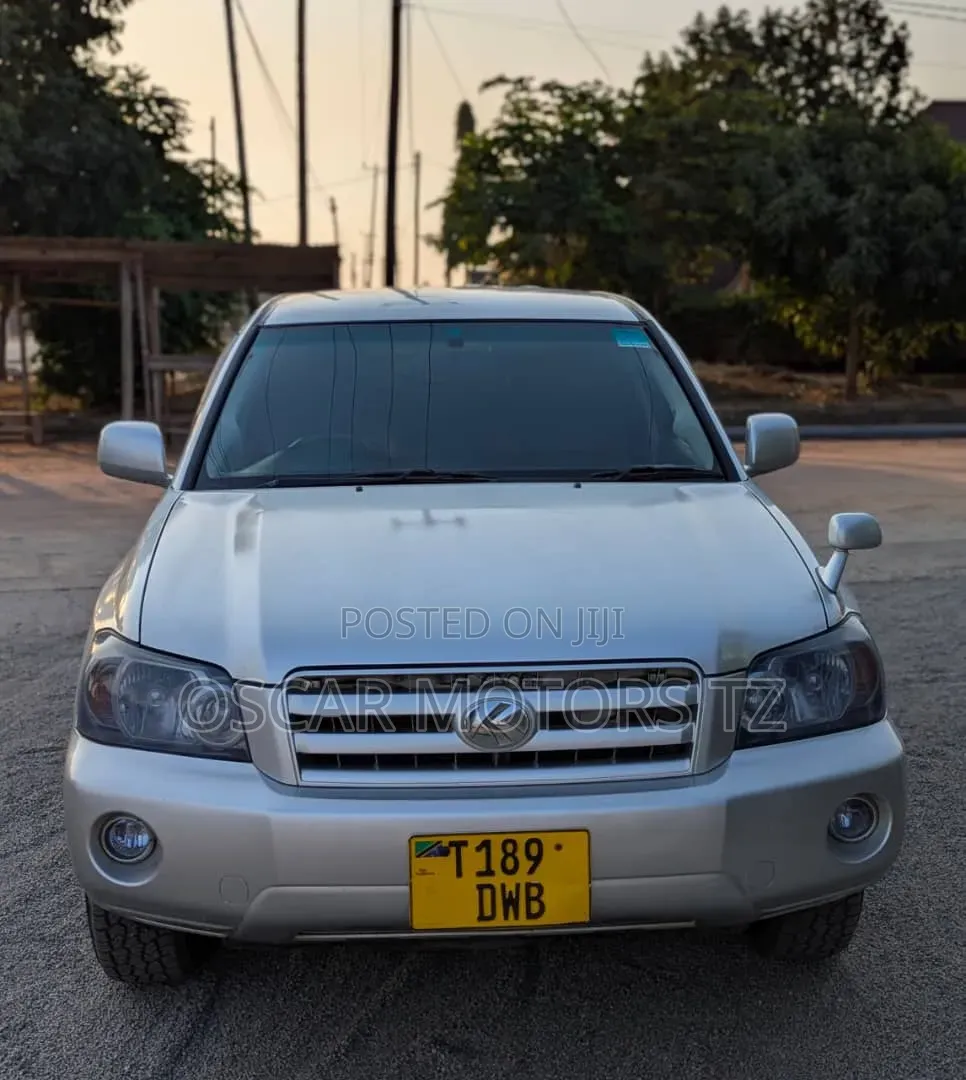 Toyota Kluger 2006 Silver