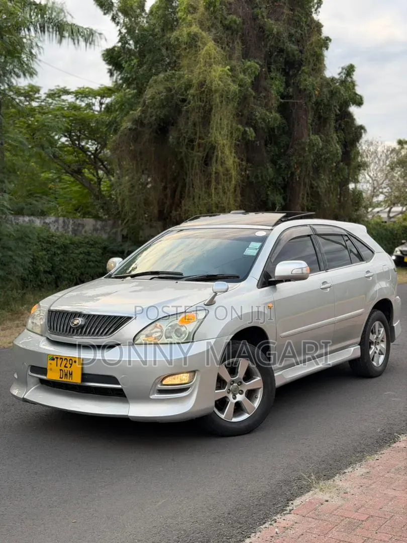 Toyota Harrier 2005 Silver