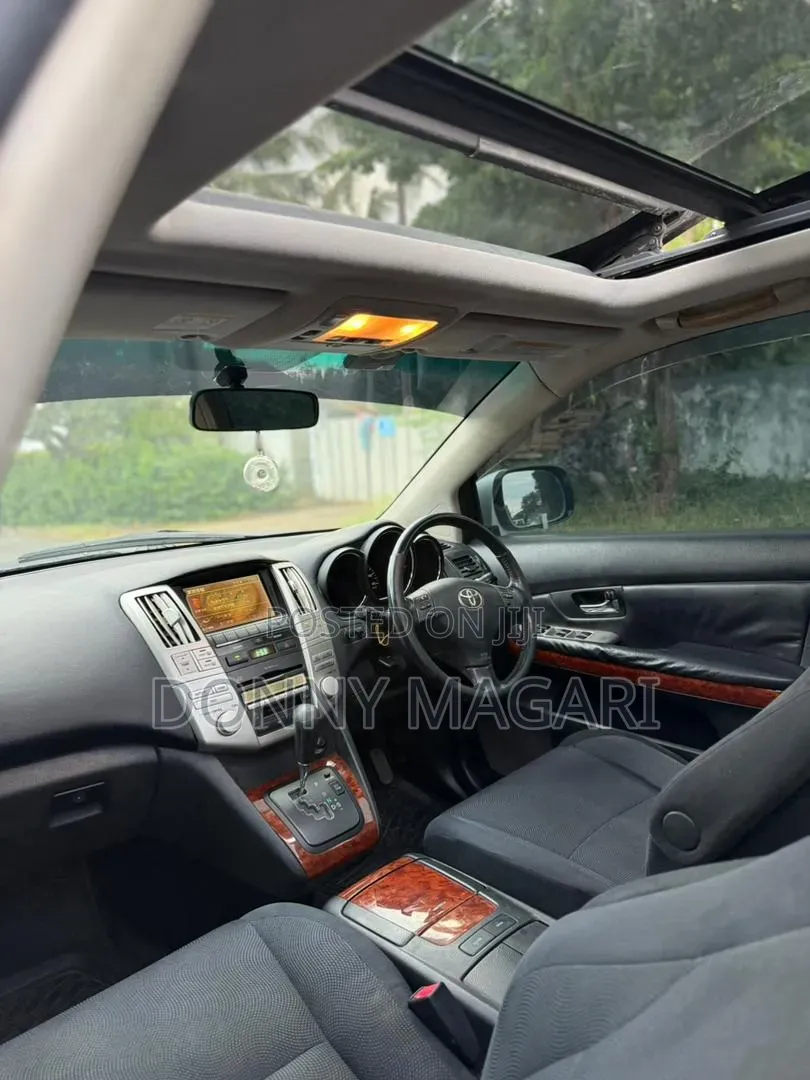 Toyota Harrier 2005 Silver