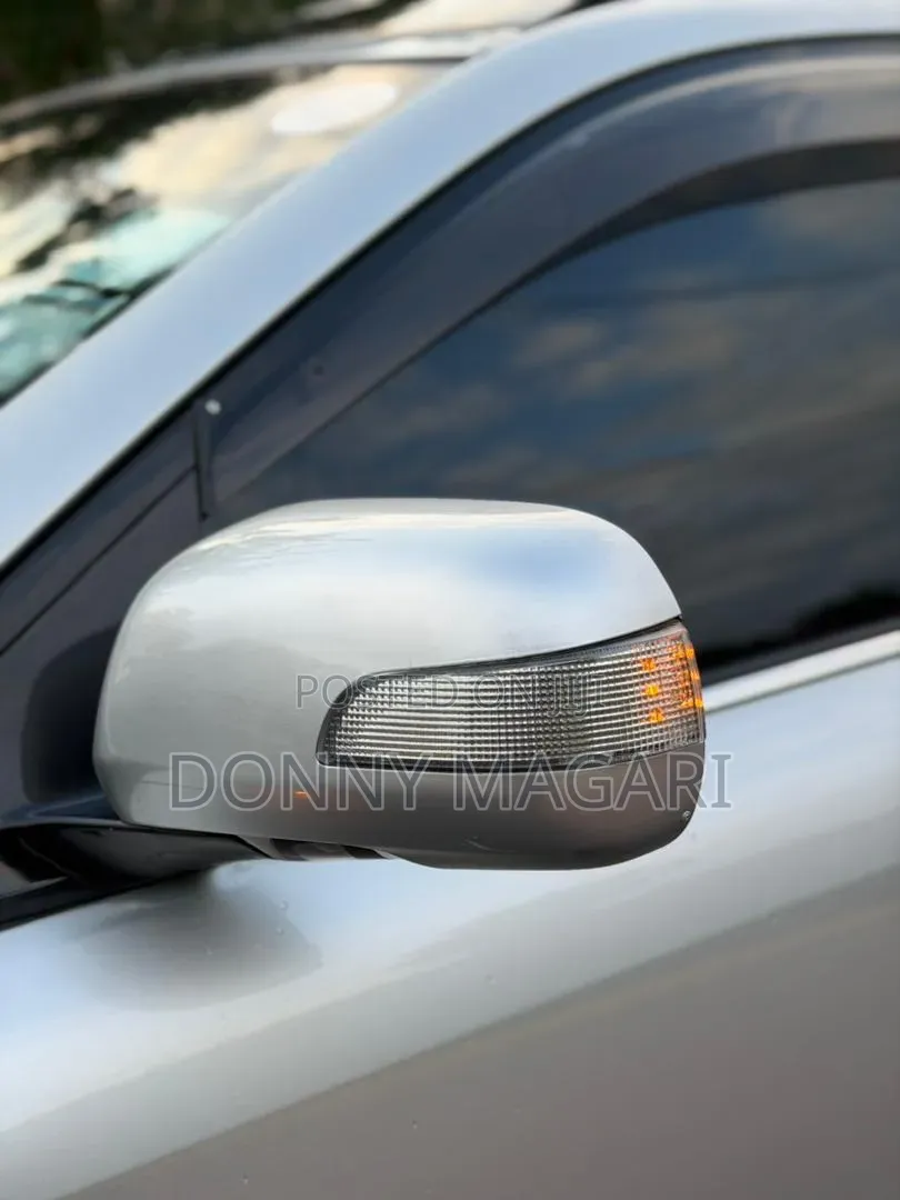 Toyota Harrier 2005 Silver