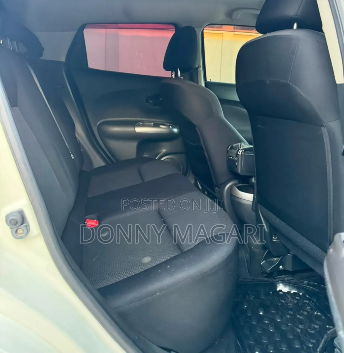 Nissan Juke 2011 White