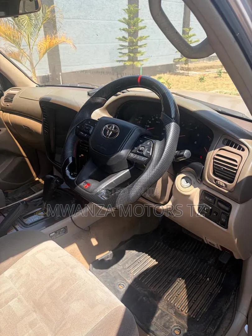 Toyota Land Cruiser 2006 Beige