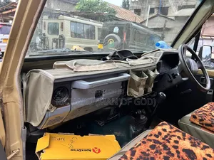 Toyota Land Cruiser 2003 Beige